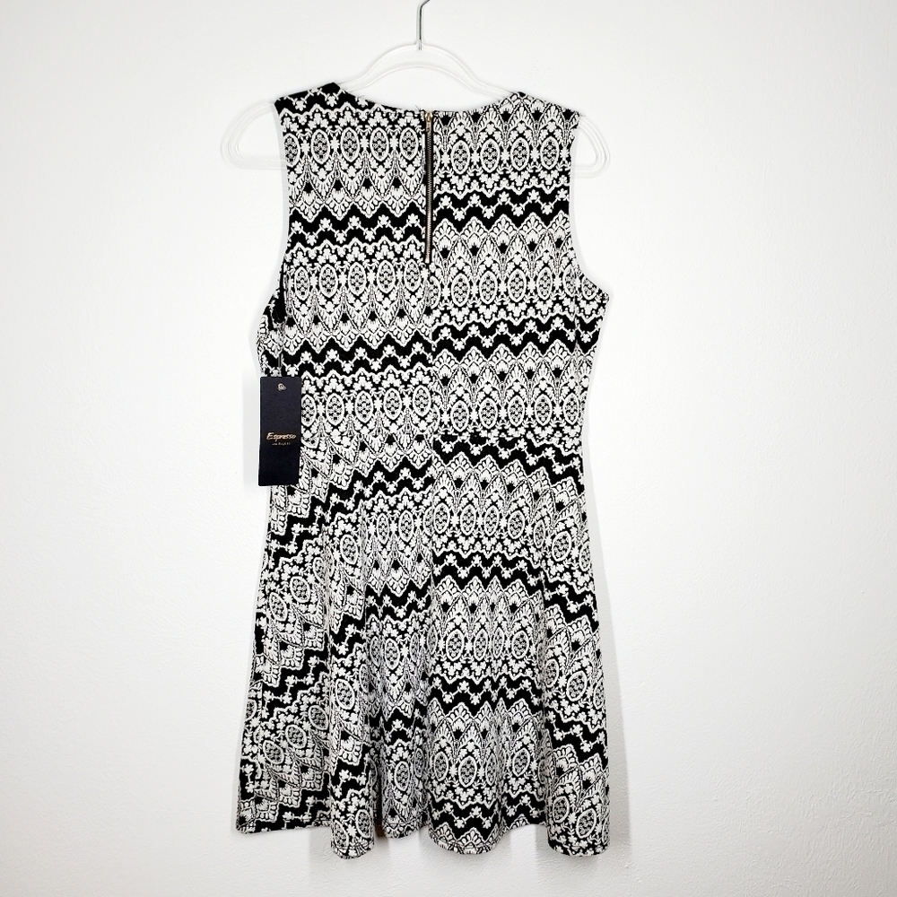 EXPRESSO SLEEVELESS DRESS - Picture 4 of 7